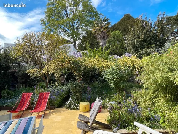 Maison Tortière, verdure et calme, entièrement rénovée, 1 à 2 box voiture