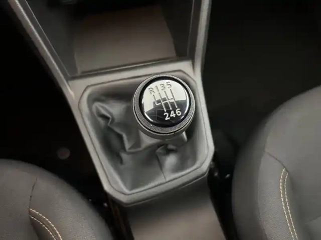 Dacia Sandero eco-g 100 — photo 22