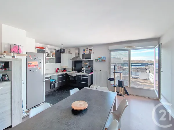Appartement 4 pièces 90 m²