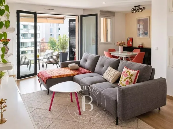 BARNES ANNECY - APPARTEMENT T3 MODERNE - 2 CHAMBRES & TERRASSE