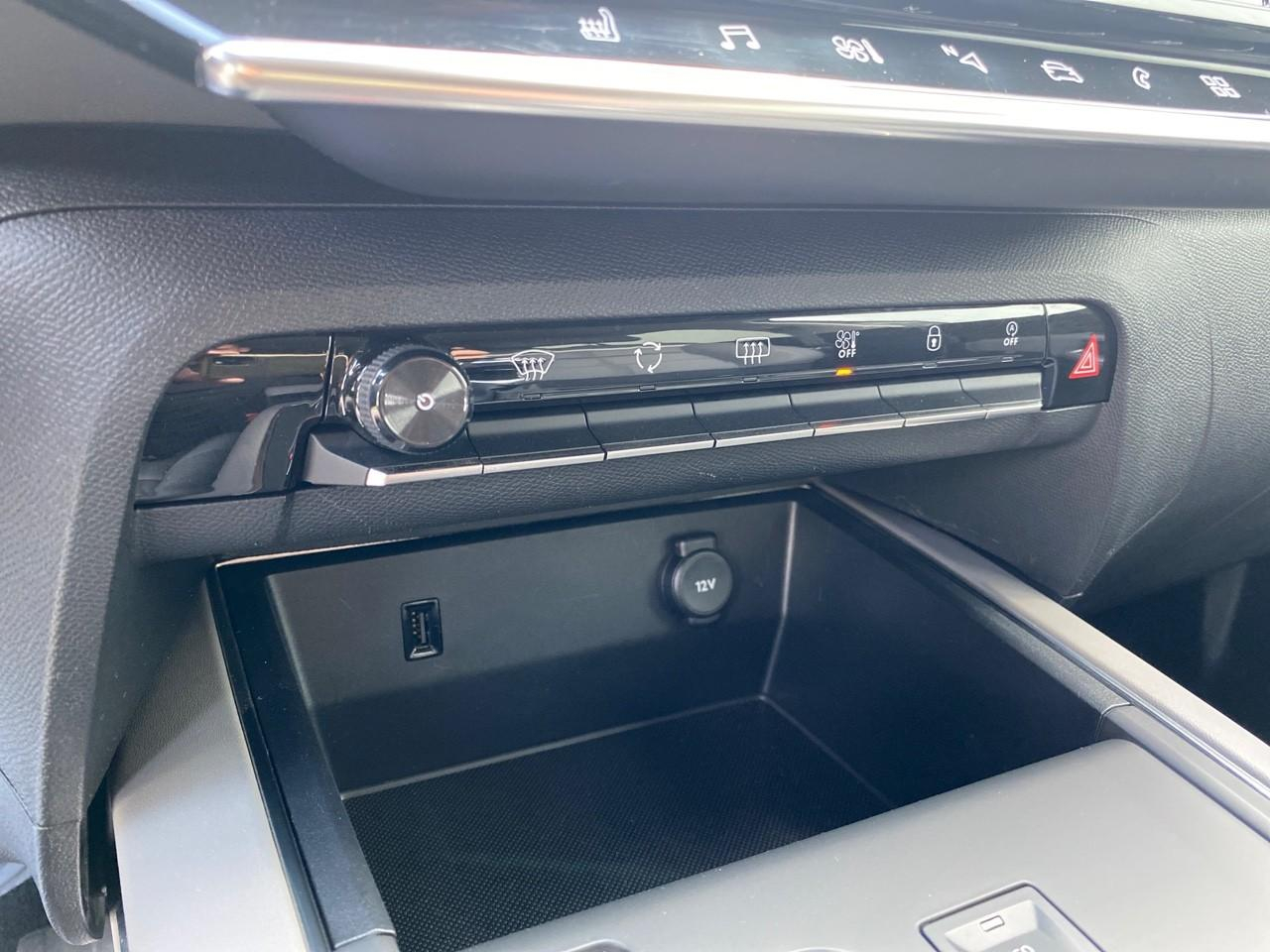 Citroën C5 Aircross puretech 130ch s&s shine e6.d-temp — photo 14