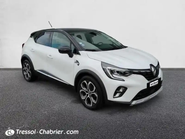 Renault Captur tce 140 edc - 21 intens — photo 23