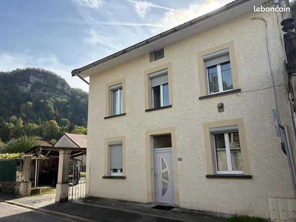 Immeuble 180 m²