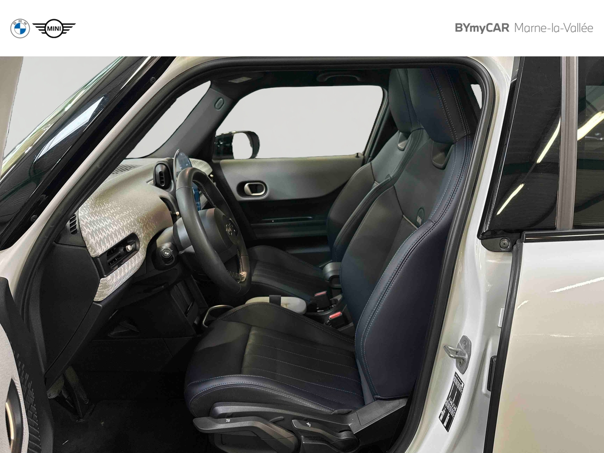 Mini Cooper 156 ch DKG7 C — photo 29