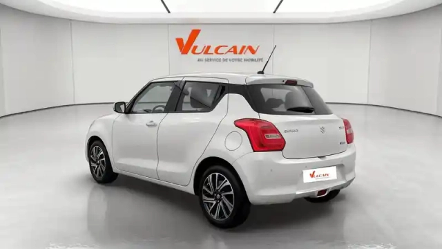 Suzuki Swift 1.2 dualjet hybrid auto (cvt) — photo 8
