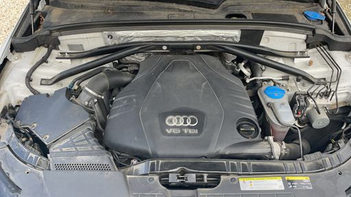 Audi Q5 3.0 TDI V6 258 Quattro S-Tronic 7 - Avus Pack S Line – 2016 – 153657 km – Diesel – Boîte Automatique — photo 29