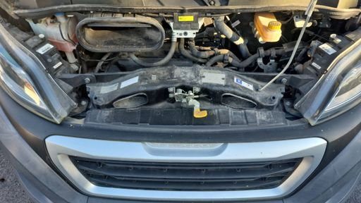 Peugeot Boxer L1H1 2.2 HDI 110 - Confort – 2015 – 24255 km – Diesel – Boîte Manuelle — photo 47
