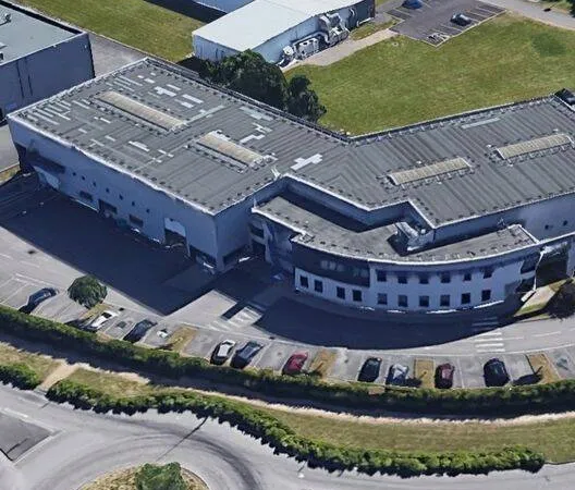 Local d'activité 2337 m²