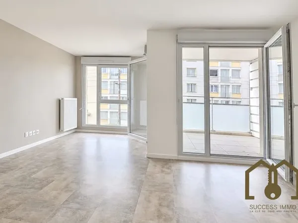 Appartement T2 40,67m² balcon+parking double Vaulx-en-Velin Vil