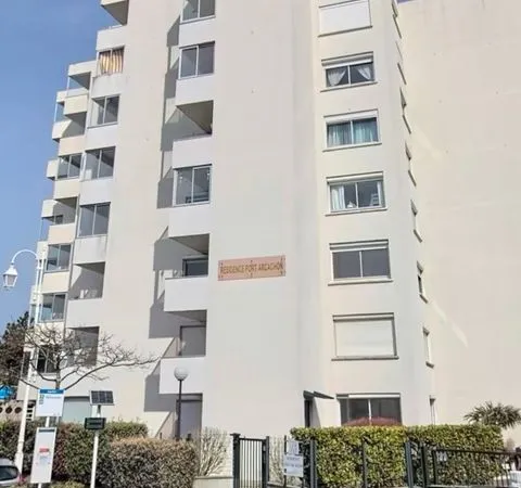 T2 Lumineux - 37 m² - Port d'Arcachon avec Piscine, Loggia & Parking