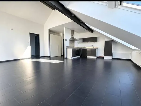 Appartement 2 pièces 76 m²