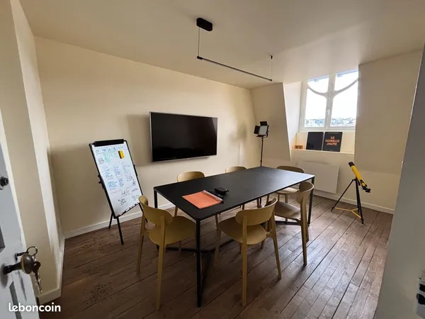 Bureau privatif 13 m² + salle de réunion - Nancy Gare / Avenue Foch - 425 CC