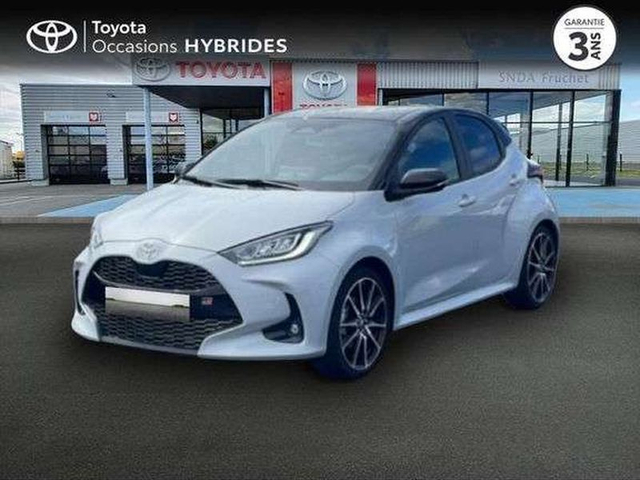 Toyota YARIS Toyota Yaris 130h GR Sport 5p MC24