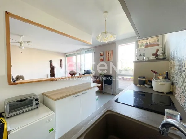 TALENCE GRAND T3 DE 78m2 AVEC TERRASSE ET PARKING