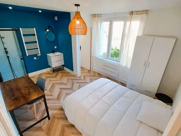 Chambre avec salle d'eau privative