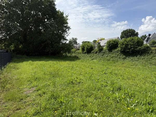 Terrain 1064 m²