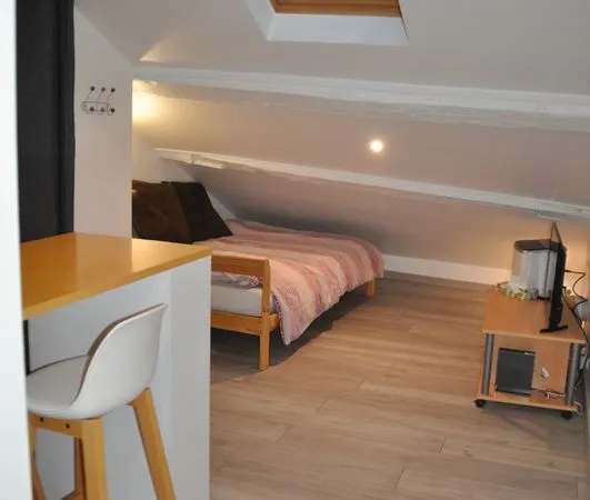 Studio à louer centre ville Evian A PARTIR DU 23 OCTOBRE