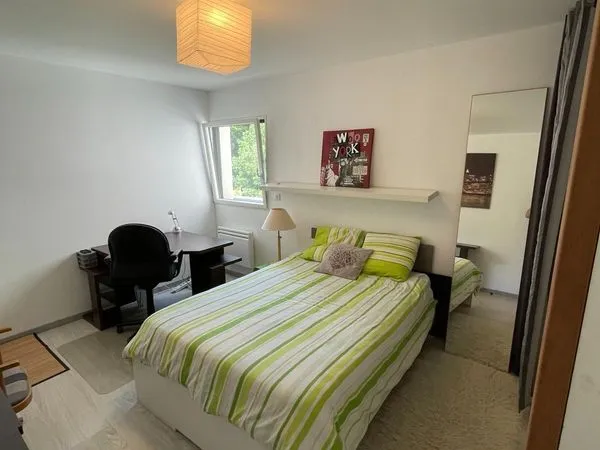 Chambre dans maison
