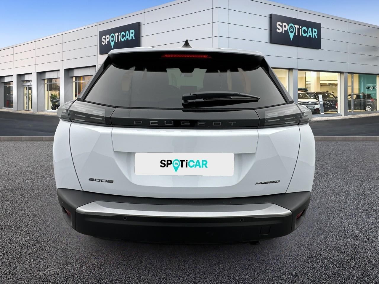Peugeot 2008 hybrid 110 e-dcs6 allure — photo 5