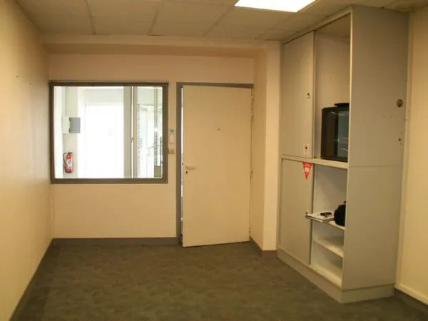 Bureau et espace de travail Vente Josselin   98000€