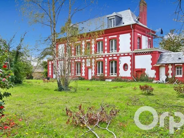Maison 12 pièces 210 m²