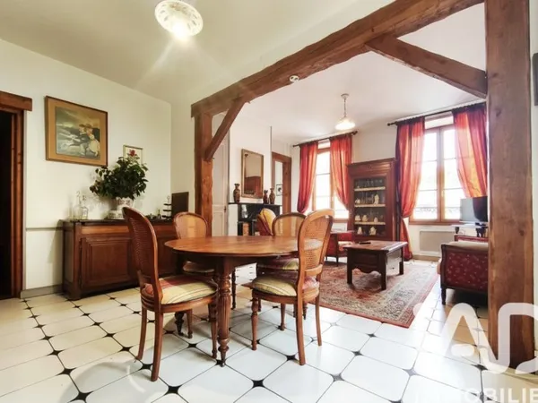 Maison 6 pièces 138 m²