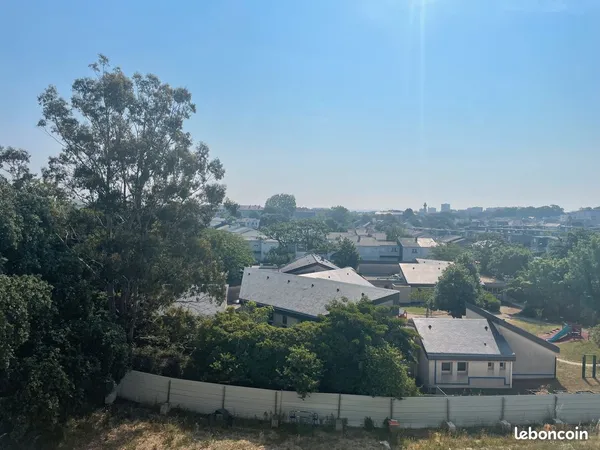 Vente Immobilière - 2 pièces - 4ème étage - Saint Nazaire - 44,6m2 - 165.000