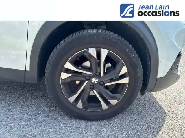 Peugeot 2008 puretech 130 s&amp;s eat8 — photo 9