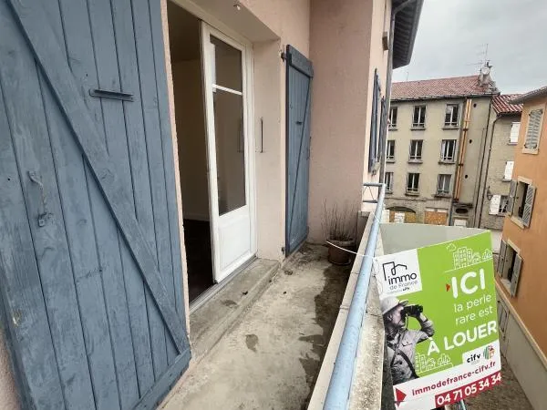 Appartement F2 avec balcon et garage- Proches boulevard Lafayette -43000 Le Puy en velay