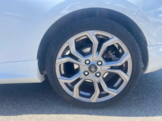 Ford Fiesta 1.0 ecoboost 140ch stop&amp;start st-line 3p — photo 11