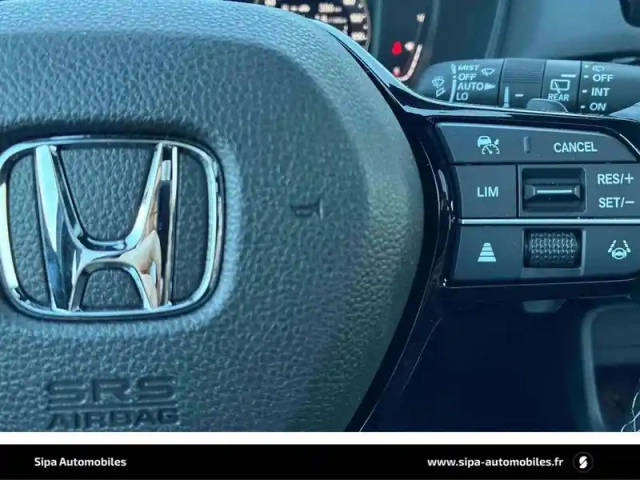 Honda Civic "e":hev 2.0 i-mmd — photo 23