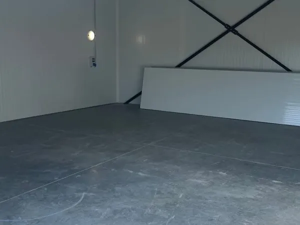 Box de stockage 60 m²