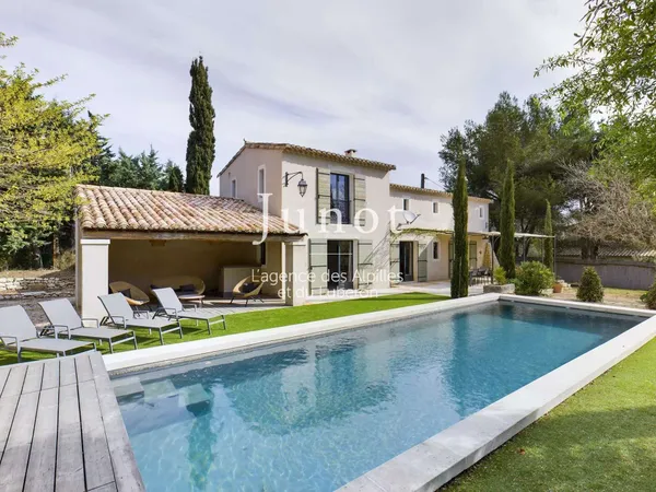 Maison 7 pièces 165 m²