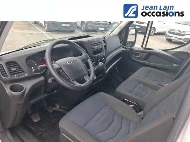 Iveco Daily fgn 35 s 14s v12 h2 quad-leaf bvm6 — photo 11