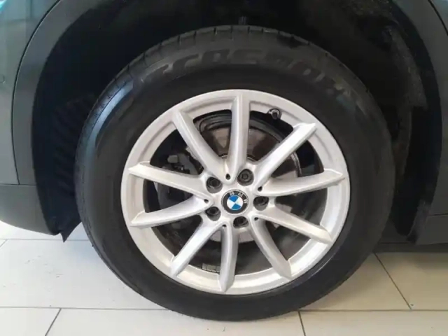 Bmw X1 sdrive16da 116ch lounge dkg7 euro6d-t — photo 8