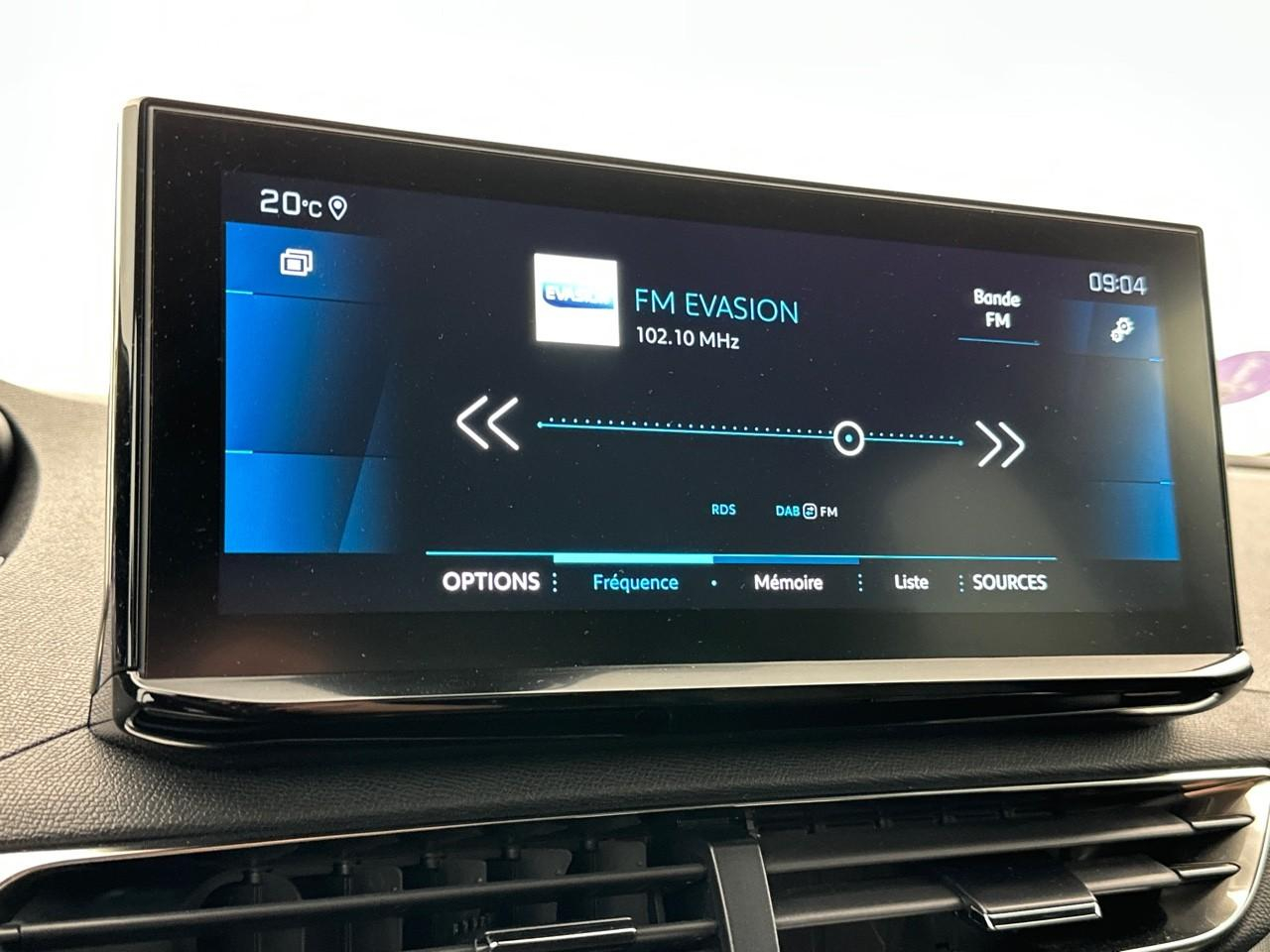 Peugeot 3008 puretech 130ch s&s eat8 allure pack — photo 22