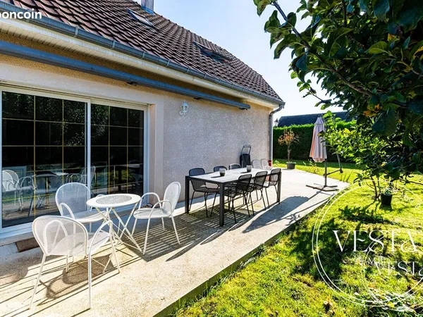 Maison 7 pièces 201 m²