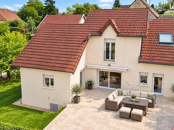 Maison 5 pièces 135 m²