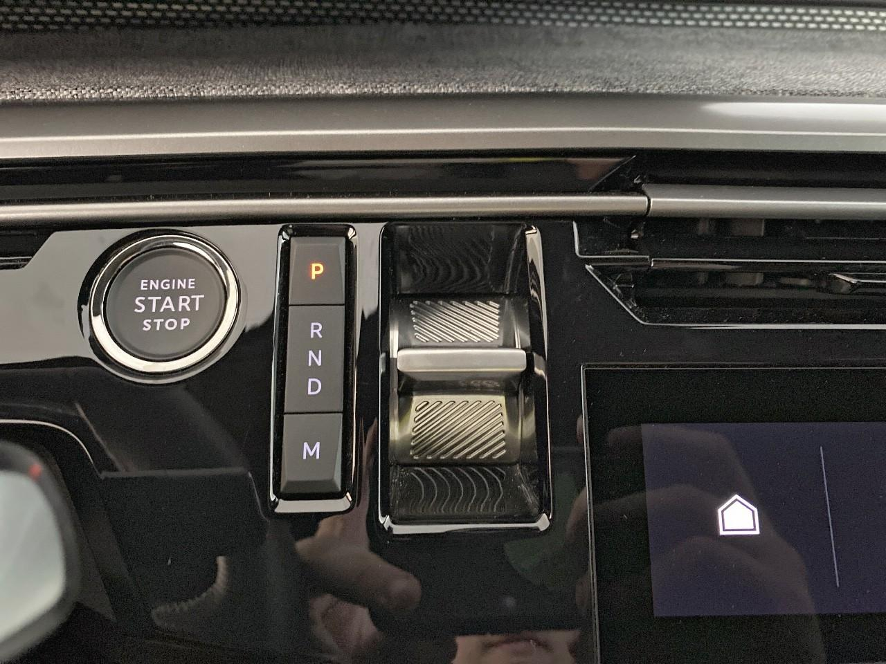 Peugeot 5008 hybrid 145 ch e-dcs6 gt — photo 15