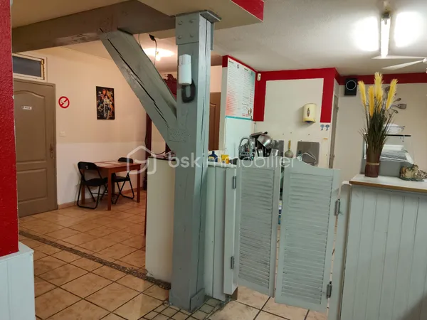 Fonds de commerce 2 pièces 123 m²