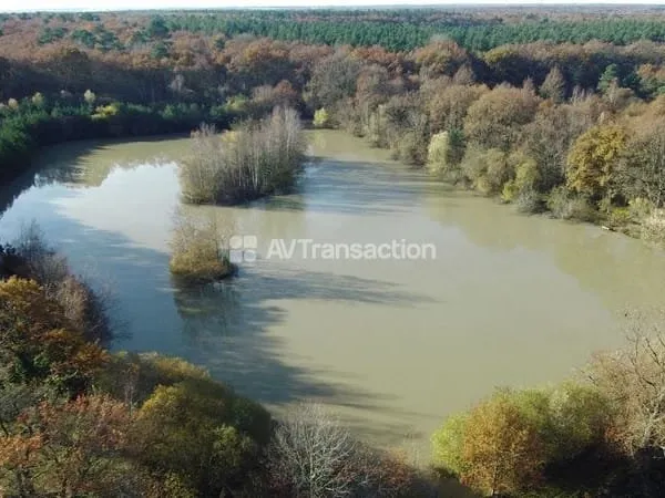 Terrain 470000 m²