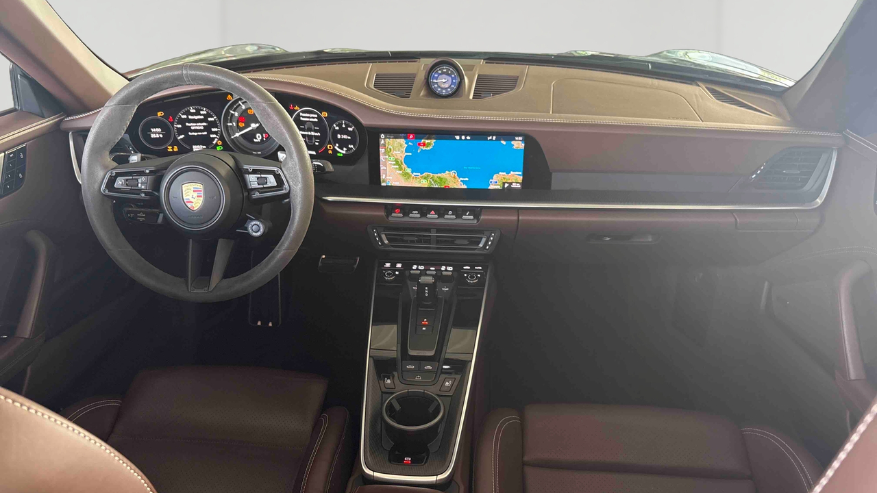 Porsche 911 Carrera 4S Cabriolet 3.0i 450 PDK — photo 9