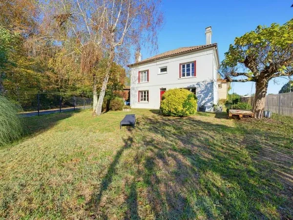 Maison 5 pièces 179 m²