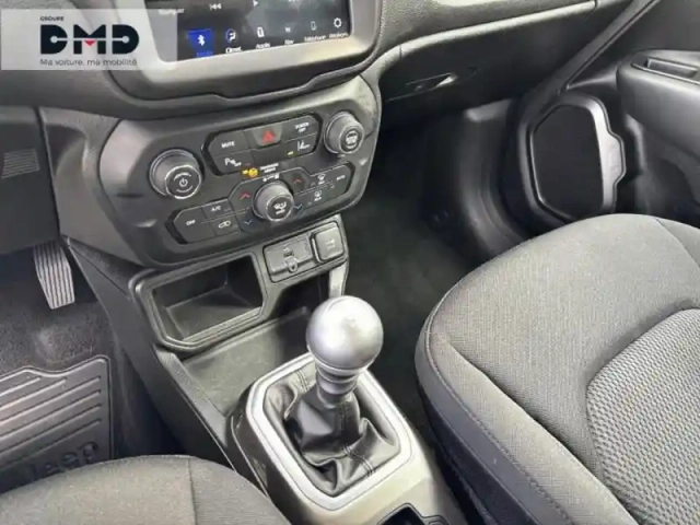 Jeep Renegade 1.0 gse t3 120ch limited — photo 8