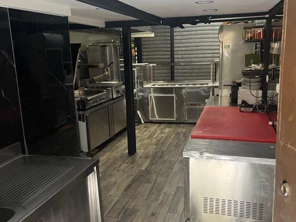 Local commercial à louer - Idéal restauration rapide