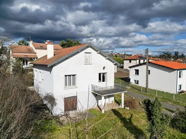 Maison T6 ISSOIRE