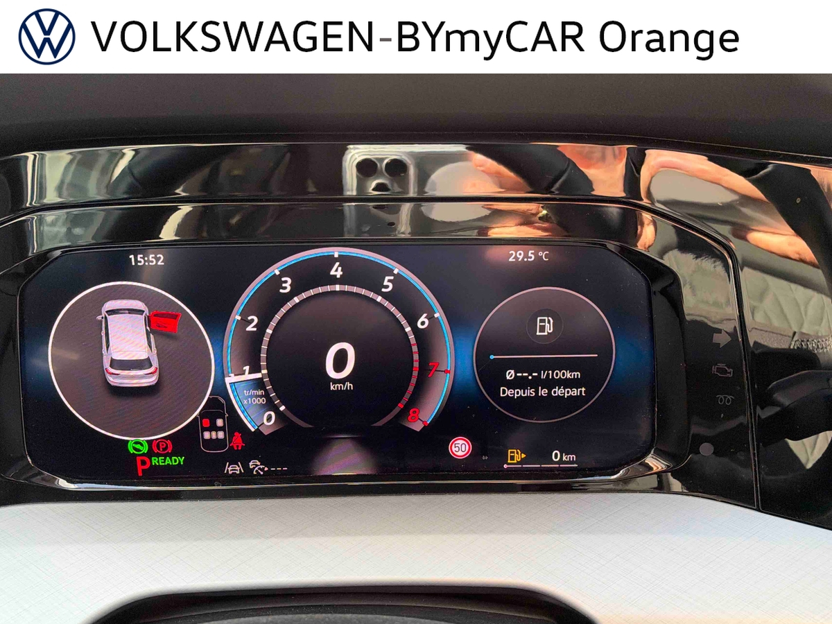Volkswagen Golf 1.5 eTSI EVO2 116 DSG7 — photo 9