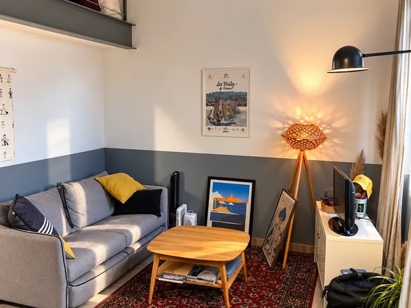 APPARTEMENT 5ème ARRONDISSEMENT MARSEILLE - 40m2 - RUE DE L'OLIVIER -