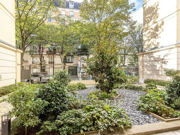 Appartement 5 pièces 136 m²