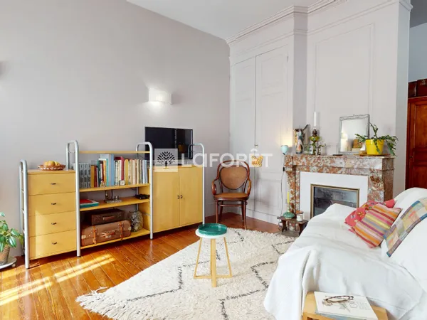 Appartement 2 pièces 56 m²